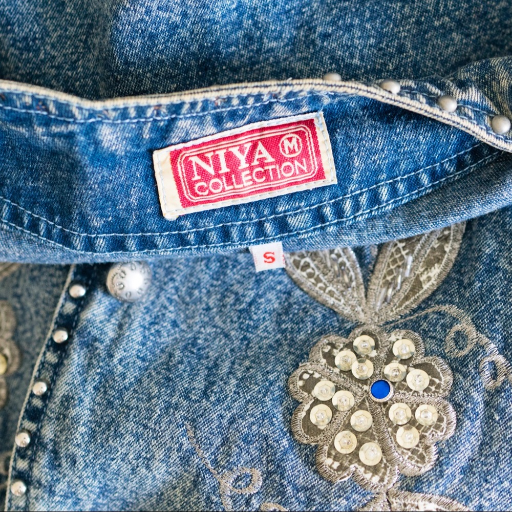 Vintage 80s Acid Wash Denim Jean Jacket Sequined - Picture 2 of 3